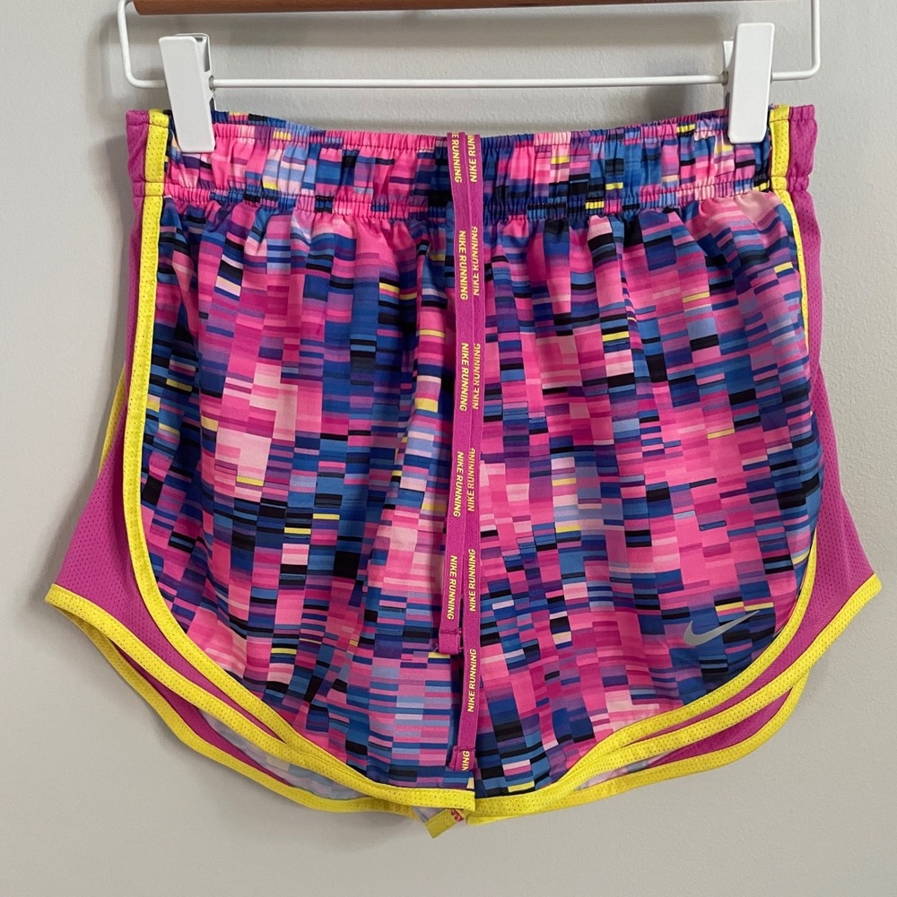 Nike Dri-Fit 3" Inseam Pink Pixel Athletic Run Shorts Yellow Piping Like New